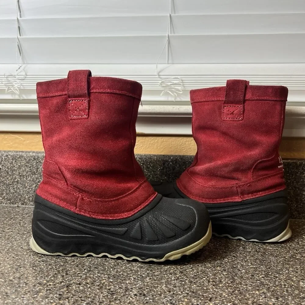 Ugg Waterproof Kids Junior 1 Red/Black Suede Insulated Winter Snow Boots Pull On